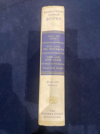 Libro con varios cuentos