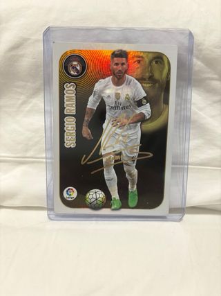 Cromo Panini 16-17 Serie Oro Iniesta y Ramos