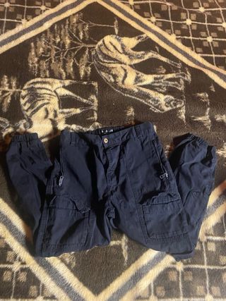 Pantalón cargo negro talla S