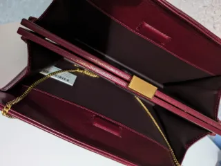 Bolso de piel de hombro Zara