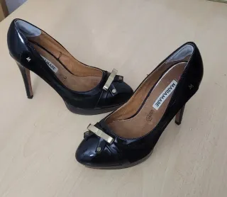 Zapatos tacón Mariamare negros
