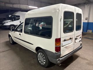 Ford Tourneo Courier 1999