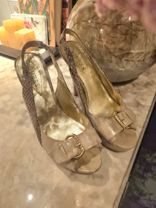 Sandalias Guess Tacón Alto Talla 38