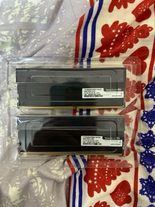 16GB RAM T-FORCE XTREEM RGB DDR4