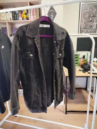 Chaqueta vaquera Zara negra Talla XS
