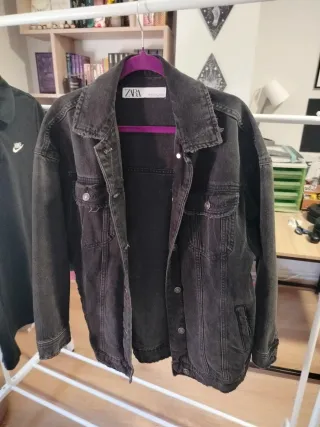 Chaqueta vaquera Zara negra Talla XS