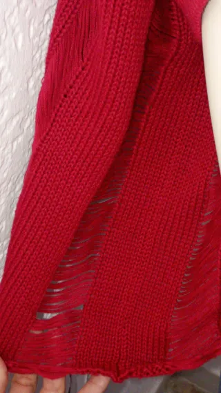 Jersey rojo con pedrería