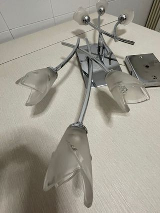 Lámpara de techo moderna metal y cristal