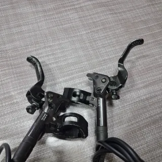 Shimano XT 8120 4 pistones