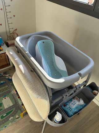 Bañera y cambiador Chicco
