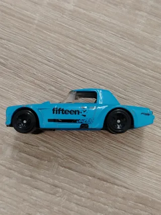 Hot Wheels Fairlady 2000
