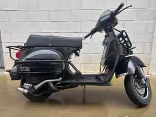 Vespa TX 200 Negra