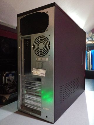 Caja Torre PC ATX Bultaco