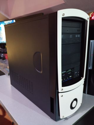 Caja Torre PC ATX Bultaco