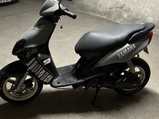 Yamaha Jog RR 49cc Scooter