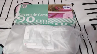 Barrera de maxi cuna/ cama.  90cm