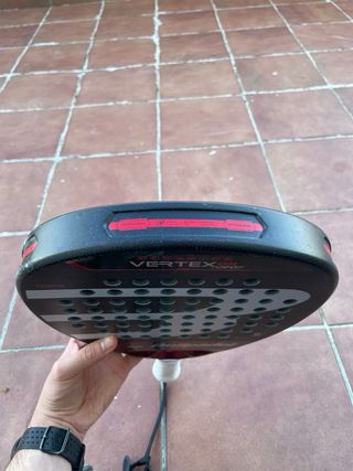 Pala de Pádel Bullpadel Vertex 04