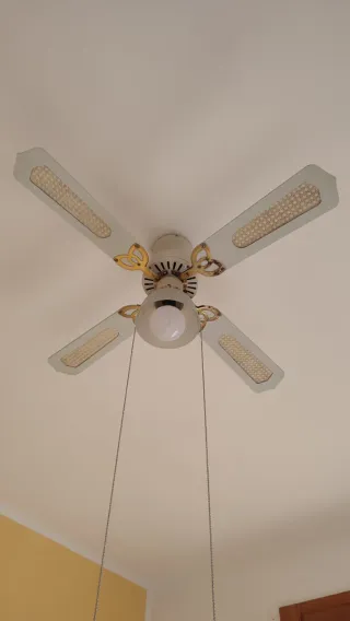 Ventilatore soffitto con luce oro bianco