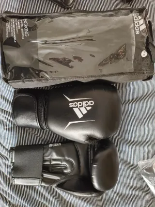 Guantes Boxeo Adidas 14oz + Bolsa + accesorios
