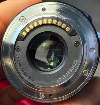 Panasonic Lumix 42.5mm f/1.7 ASPH.