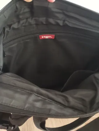 Mochila bandolera Gabol negra