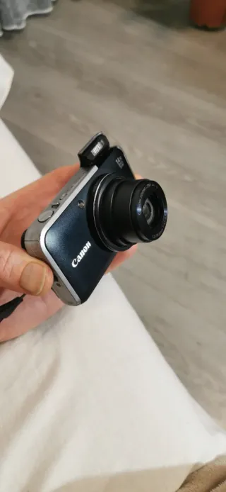 Cámara Digital Canon SX210 IS Negra