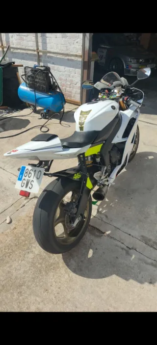 Yamaha R6R 2008 - 25.000 km