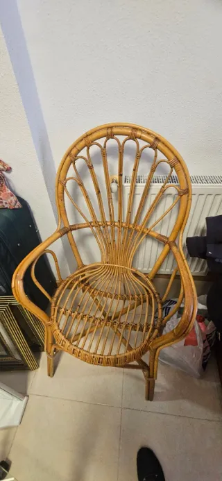 Sillón de mimbre estilo ratán