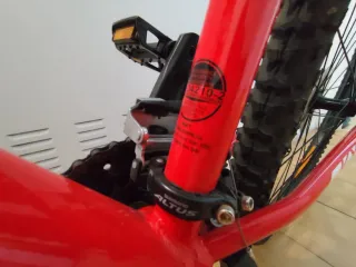 Bicicleta Monty Roja