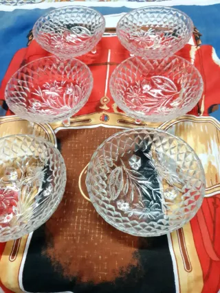 4 Tacinhas Vidro Vintage Flor