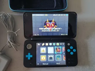 Nintendo 2DS XL Blu con giochi installati