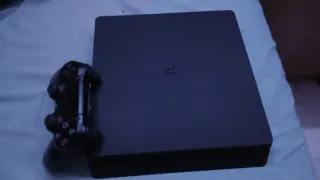 Consola PS4 Slim 1TB Negra