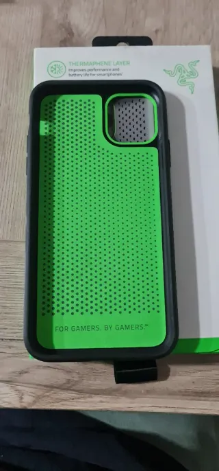 11 Fundas Razer Arctech Pro iPhone 11 Pro Max