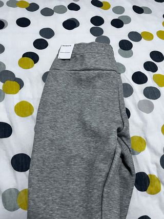 Jogger Nike Tech Fleece Gris