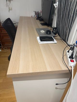 Scrivania doppia con cassettiera