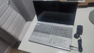 Portátil Diakuoe Celeron N