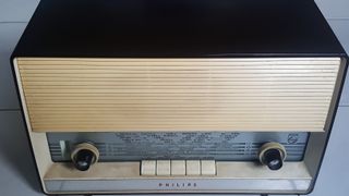 PHILIPS A3 - Rádio a válvulas vintage