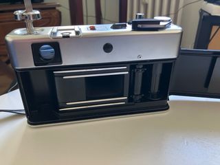 Cámara de fotos Yashica MG-1 Plata/Negra