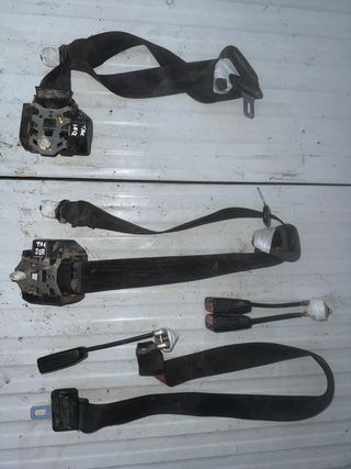 Cinturones Seat Cordoba 2001