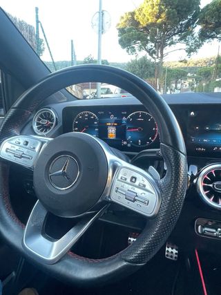 Mercedes-Benz GLA 2023 4Matic acabado AMG