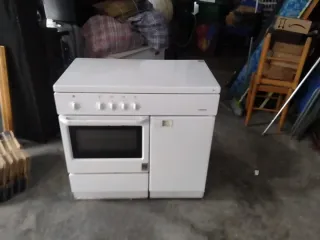 Cocina grande blanca