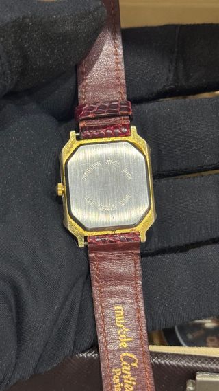Reloj Mujer Oro y Rojo