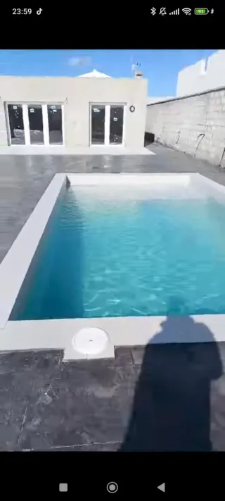 Construcción de casas, piscinas, impreso...