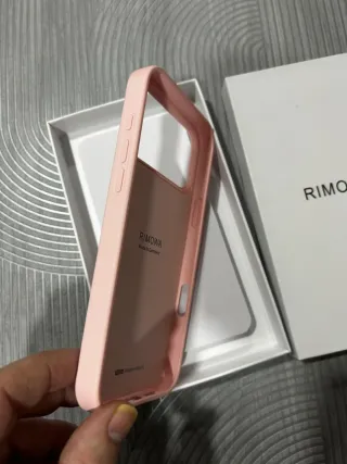 Capa iPhone 17 Pro Max Rimowa Nova