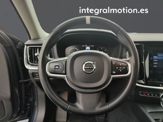 Volvo V60 2.0 D3 Momentum Pro Auto