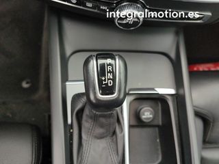 Volvo V60 2.0 D3 Momentum Pro Auto