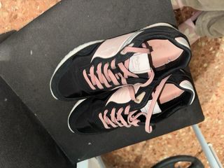 Zapatillas Pepe Jeans Negras y Rosas