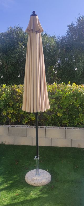 Ombrellone da giardino con base in pietra