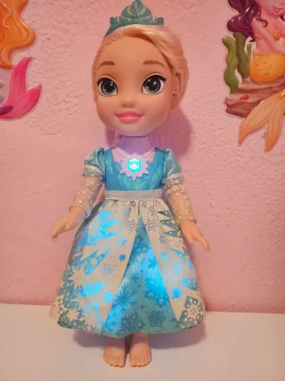 Muñeca Elsa Cantarina Disney Frozen