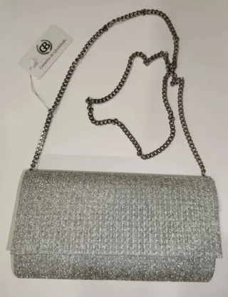 Bolsa/Pochete Prateada Brilhante Nova